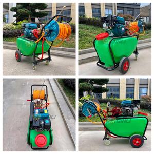 Pulvérisateur à essence manuel 100L type chariot pour une application facile des pesticides et des <span class=keywords><strong>engrais</strong></span> agricoles - Product Image 2