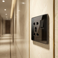 Prise murale industrielle de luxe en verre trempé noir, 4 prises électriques UK 13A, avec USB Type-C universel 18W