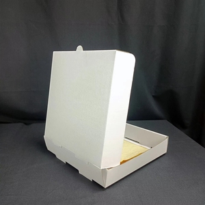 กล่องพิซซ่าแบบพับไ<span class=keywords><strong>ด</strong></span>้ ทำจากวัส<span class=keywords><strong>ด</strong></span>ุรีไซเคิล พร้อมแผ่นฟอยล์อะลูมิเนียมเคลือบด้านและลายนูน สำหรับบรรจุภัณฑ์อาหาร - Product Image 4