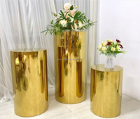 Nouvel Arrivage en Gros : Ensemble de Table à Gâteau et Support à Fleurs de Luxe en Acier Inoxydable Doré, Style Simple et Moderne, pour Mariages et Fêtes