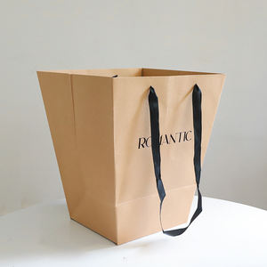 Sacchetti di carta a <span class=keywords><strong>fiori</strong></span> trapezoidali con Logo stampato personalizzato all'ingrosso stile <span class=keywords><strong>Boutique</strong></span> Tote Bag Design OEM & ODM - Product Image 4
