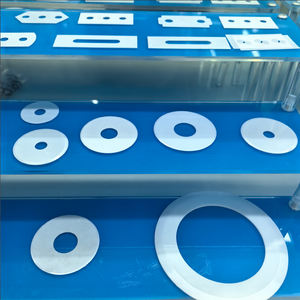 Sintyron Lichtgewicht Veiligheid Slijtage Corrosiebestendige Yttrium Gestabiliseerde Zro2 Zirkonia Keramische Cutter 3-Holes Slitter Bladen - Product Image 5