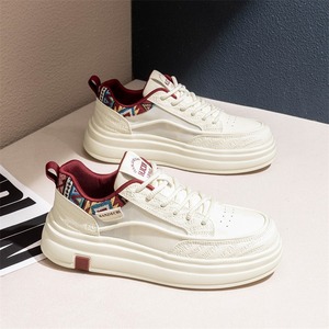 2026 new model lightweight soft-soled sports <b>sneakers</b> teenagers ethnic style niche market breathable thick-soled casual shoes - Product Image 1