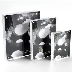2022 Acrylic Picture Frame Desktop Display 4x6 Clear Double-Sided Photo Frame Magnetic Photo Frames