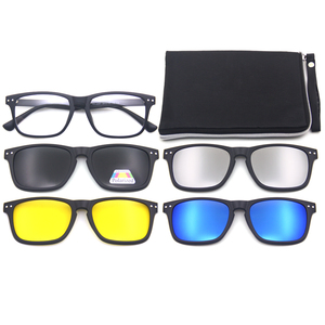 Occhiali <span class=keywords><strong>da</strong></span> <span class=keywords><strong>Sole</strong></span> alla Moda 4 in 1 con <span class=keywords><strong>Clip</strong></span> Magnetica Polarizzata Intercambiabile Tr90 per Uomo e Donna - Product Image 1