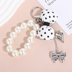 New INS Style Elegant Fabric Bow Pearl Heart Keychain Pendant Fashion Phone Bag Hanging Ornament <b>Sweet</b> Ladies Decorative Gift - Product Image 6