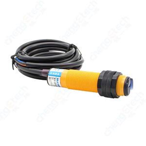 E3F-R2Y1 근접 센서 미러 회귀 반사 광전 스위치 AC 2 선 정상 개방 - Product Image 1