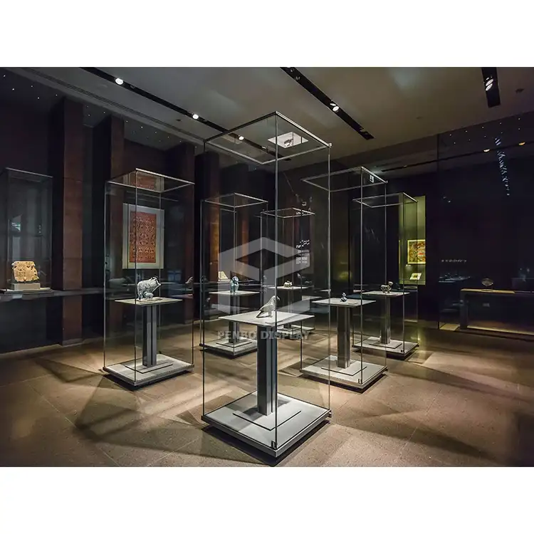 Özelleştirilmiş lüks müze vitrin dolabı standları kullanılan müze vitrinler