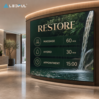 Mur d'ambiance LED incurvé à pas fin P1.25 pour réception de spa bien-être, à faible réflexion et avec service frontal, installation fixe