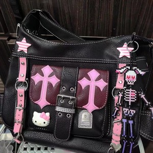 Sac bandoulière MXM Subculture <span class=keywords><strong>Millennium</strong></span> Spice Cool Cat Noir avec chaînes en PU contrastées – Vente en gros - Product Image 3