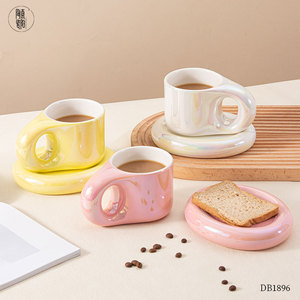 Ensemble de tasses à café en céramique TaoDongCeramic, finition perlée, tasse et soucoupe en céramique, blanc, rose, jaune, durable, pour usage domestique, DB1896 - Product Image 3