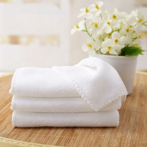 Serviettes de cuisine absorbantes en microfibre blanche promotionnelles - Product Image 3