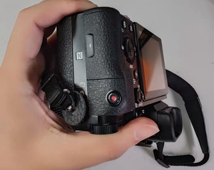 กล้องดิจิตอลมือสอง Sony A7R 36MP ฟูลเฟรม รุ่น <span class=keywords><strong>Alpha</strong></span> <span class=keywords><strong>7R</strong></span> - Product Image 6