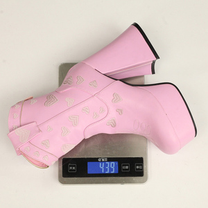 Botines de tacón grueso para mujer con bordado de corazón, punta cuadrada, cremallera trasera y plataforma alta - Product Image 5