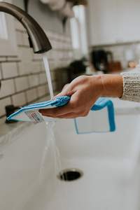 18 "एल्यूमीनियम फ्रेम और एल्यूमीनियम हैंडल के साथ पेशेवर माइक्रोफाइबर मॉप - Product Image 6