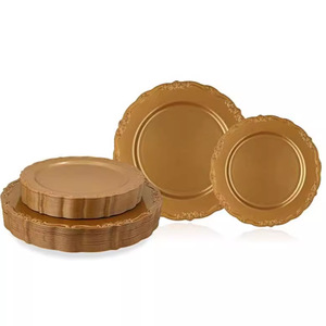 Assiettes jetables de 75 pouces (1025 mm) en plastique <span class=keywords><strong>rigide</strong></span> coloré gaufré, bords festonnés, style européen, aspect porcelaine moderne - Product Image 5