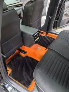 ------ Tapis de sol pour voiture Cosmic - Ensemble complet de tapis en nylon avec ciel étoilé LED pour véhicules - Product Image 4