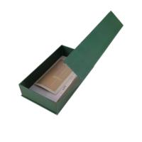 Boîte cadeau de luxe à couvercle rabattable en carton rigide avec logo personnalisé pour l'emballage de kits de produits de santé