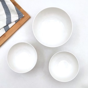Vente en gros de vaisselle de restaurant avec logo personnalisé, bols ronds en céramique pour dîner, soupe de riz, 4.5/5/6/7/8 pouces, blanc uni - Product Image 3