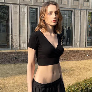 T-shirt manches courtes imprimé à la mode pour le printemps et l'été tricoté pour femmes européennes et américaines Sexy Open Nomel Top Hundred Towers - Product Image 6