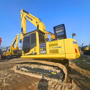 Escavatore Cingolato Idraulico <span class=keywords><strong>Usato</strong></span> Komatsu PC220 dal Giappone in Offerta Speciale per Progetti di Costruzione e Miniere - Product Image 6