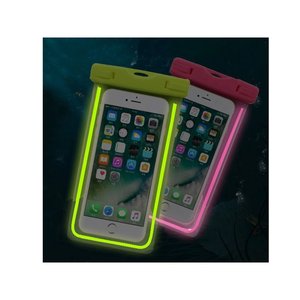 Custodia impermeabile Premium a colori assortiti per smartphone fino a 7 ''5G modello universale per telefono subacqueo con copertura per elettropiastra artigianale