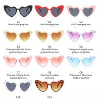 Lunettes de soleil œil de chat pour femmes 2025 – Rétro, en forme de cœur, protection UV400