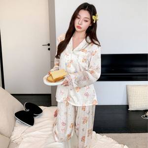 Conjunto de ropa de dormir para mujer, pantalones cortos, cárdigan de gasa transparente con ribete de encaje y manga larga, ropa de descanso con cintura elástica suave y estampado de dibujos animados para verano - Product Image 4