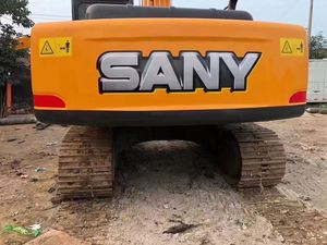 Excavadora Usada de Segunda Mano, Maquinaria para Movimiento de Tierras SANY SY215C-9 en Venta - Product Image 2