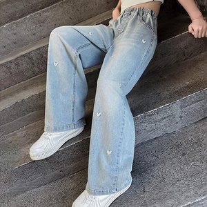 D187 Nuovi Jeans in Cotone a Gamba Dritta per Ragazze con Ricami, <span class=keywords><strong>Pantaloni</strong></span> Sportivi per Bambini per Autunno e Inverno - Product Image 3