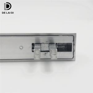 مقبض باب منزلق من الألومنيوم مثبت على السطح مع قفل ومحرك انزلاق - Product Image 6