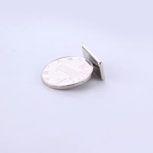 Hot Sale N52/N54/N58 Neodymium <b>Magnet</b> Blocks Super Strongest Permanent NdFeB Materials Customizable OEM <b>Magnet</b> Bending - Product Image 3