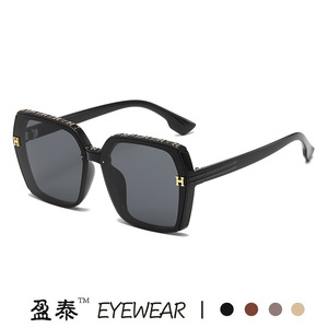 Yingtai Eyewear <b>Square</b> <b>Sunglasses</b> UV400 Plastic Metal Frame Women Fashion Sunshades - Product Image 4