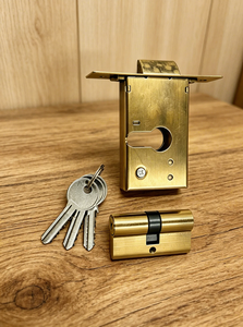 <span class=keywords><strong>GLORA</strong></span> Hochsicherheits-Eisen-Schlüsselbetätigter Tür- und Torschloss-Zylinder mit Einzelhandelsverpackung - Product Image 5