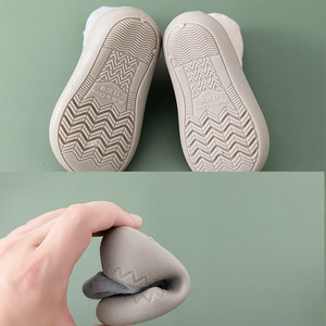 Chaussons pour bébé Chaussures de marche antidérapantes respirantes avec semelle souple en caoutchouc Baskets pour garçons et filles - Product Image 3