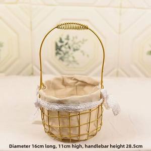 Piccolo <span class=keywords><strong>Cesto</strong></span> in Ferro Battuto Rivestito in Tessuto, Elegante <span class=keywords><strong>Cesto</strong></span> per Composizioni Floreali e Conservazione per Matrimoni - Product Image 6