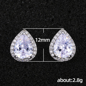 Eleganti Orecchini a Goccia, Gioielli Minimalisti alla Moda, Stile Scintillante con Accenti Luminosi - Product Image 3