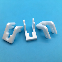 Support de fixation en U en céramique de zircone (ZrO2) usiné CNC sur mesure de haute précision avec fentes, taille personnalisée