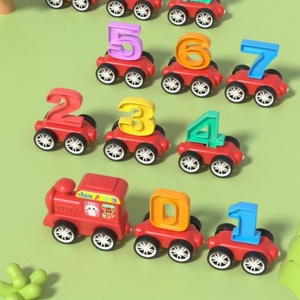 Train magnétique pour enfants avec chiffres et alphabet, jouet de construction à tirer, voiture éducative pour l'apprentissage précoce des mathématiques et des calculs - Product Image 4