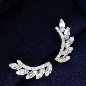 Xinfly Wholesale 18K Gold <b>Wing</b>-Shaped Diamond Stud <b>Earrings</b> 0.36ct Baguette and Round Diamonds <b>Wing</b> Shape Design - Product Image 1