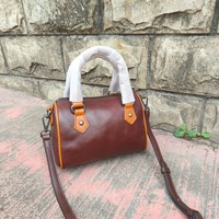 Sac messager vintage en cuir véritable fait main pour femme avec chaînes, mini sac à main style Boston en cuir tanné végétal pour l'hiver