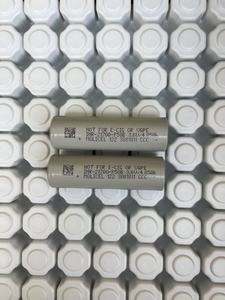 Nuevas llegadas: Batería recargable de iones de litio Molicel INR-21700-P45B / P50B 60A, también compatible con Molicel P42A - Product Image 2