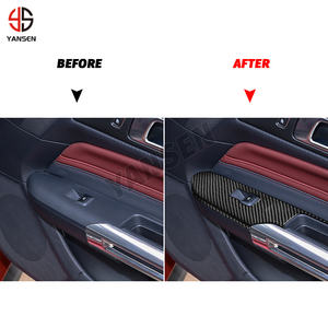 Accessoires de voiture en fibre de carbone, panneau de verrouillage de porte de lève-vitre, autocollant de garniture modifié pour <span class=keywords><strong>Ford</strong></span> Mustang 2024 2025 - Product Image 3