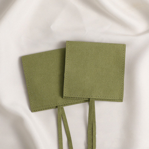 Pochettes à bijoux en microfibre personnalisées en gros, roses avec logo, pour l'emballage et le rangement des boucles d'oreilles, sac à bijoux en microfibre - Product Image 6