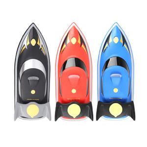 HOSHI HJ807 RC Barca Da Pesca 2.4G Esca Barca del RC Decoying Trawler di Raffreddamento Ad Aria Impermeabile Mai Capovolgersi 2 in 1 RC Barca Con Zaino - Product Image 2