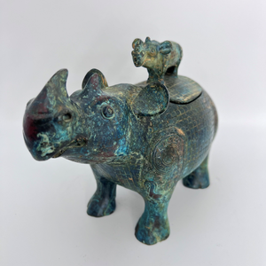 Xiaochen Yu alla fine della dinastia Shang artefatto in bronzo rinoceronte Zun metallo prezioso artigianale forma ricca di dettagli - Product Image 6