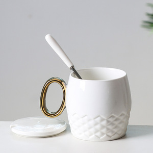 Ceramic Coffee Mug Set With Gold Handle Lid Spoon Solid Color Pineapple Design Couple Mugs For <b>Presents</b> - Product Image 4