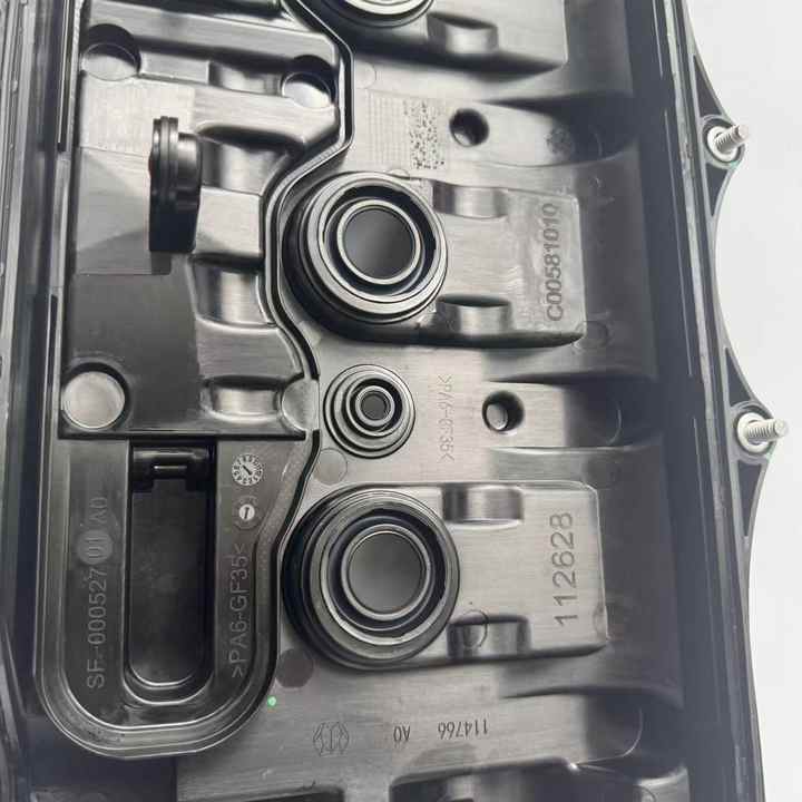 Original Valve cover For SAIC MAXUS T60 V80 V90 Delivery9 