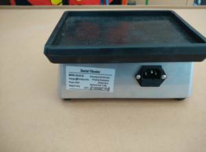 vibratore laboratorio dentale con ampia tavola vibrante - Product Image 3