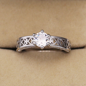 Anello con motivo a cuore per donna, tono argento, minimalista, elegante, da indossare ogni giorno, accessori moda - Product Image 6